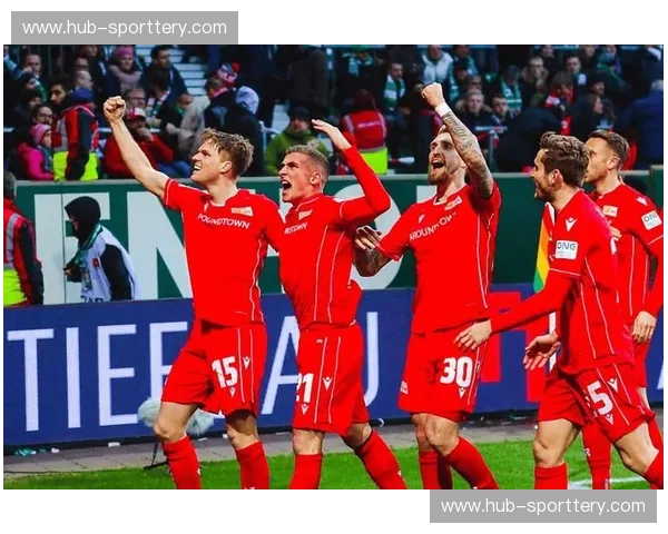 蓝白对决，永恒的矿工之歌：沙尔克04与云达不来梅的足球史诗